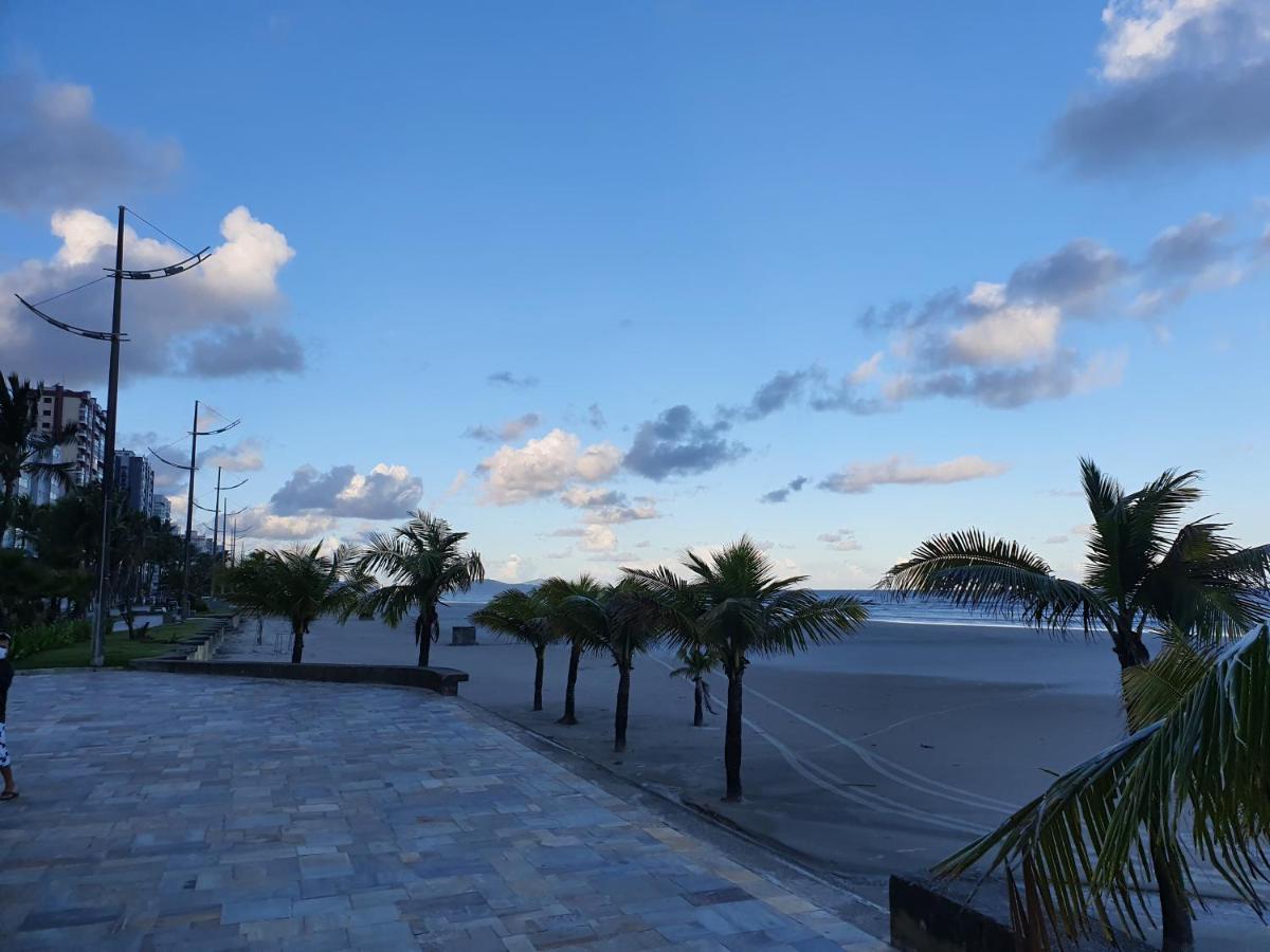 Lindo Apartamento Pe Na Areia Praia Grande  Bagian luar foto