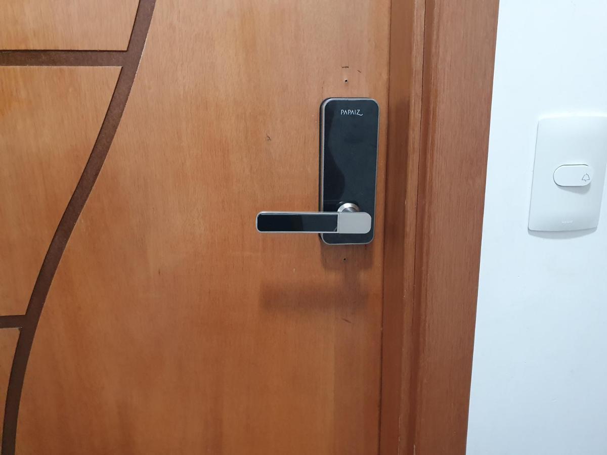 Lindo Apartamento Pe Na Areia Praia Grande  Bagian luar foto